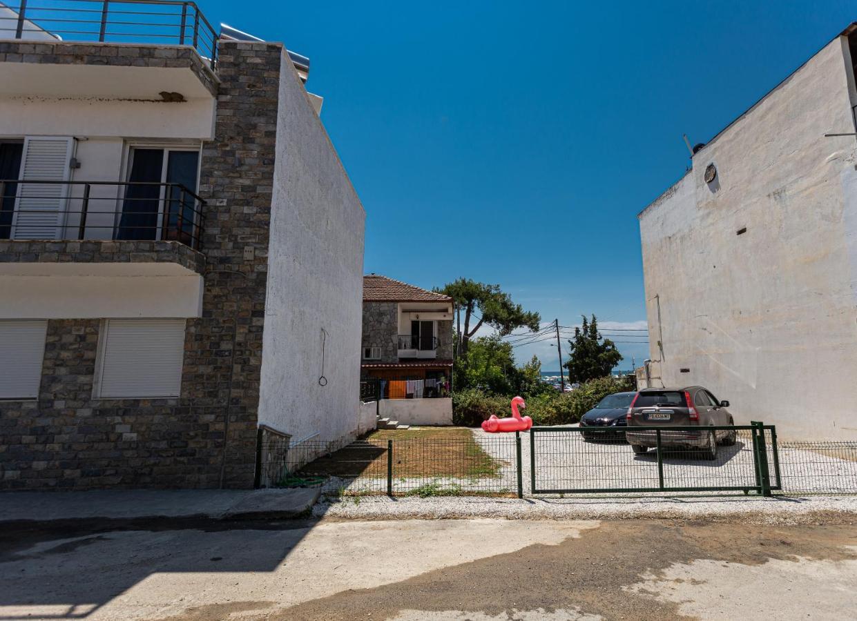 Halkidiki beach apartments 1 Nea Kallikratia Vergia beach Nea Kallikrateia Exteriör bild